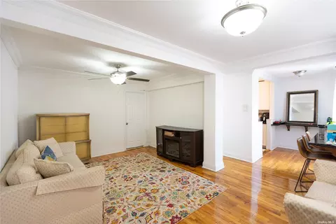 47-37 45th St #3E, Woodside, NY 11377