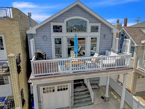 15 Minnesota Ave, Long Beach, NY 11561