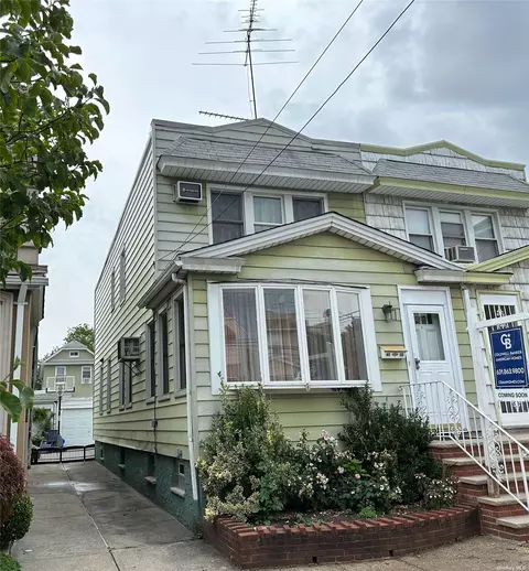 78-09 85th St, Glendale, NY 11385