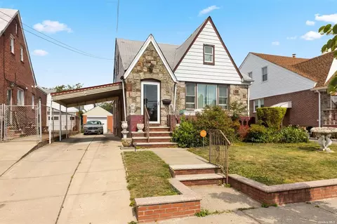 135-40 229th St, Laurelton, NY 11413