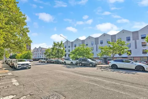 800 Brook Ave #13C, Bronx, NY 10451