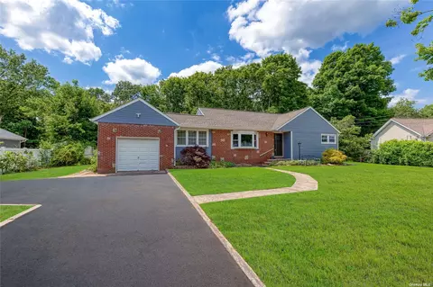 1164 Cassel Ave, Bay Shore, NY 11706