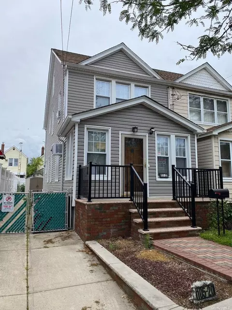 105-20 86th St, Ozone Park, NY 11417