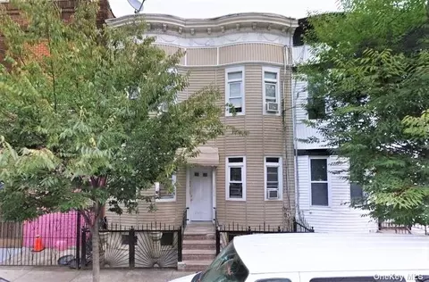 201 Highland Pl, Brooklyn, NY 11208