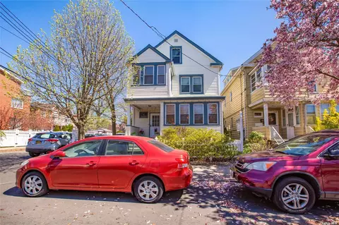 12-35 120th St, College Point, NY 11356