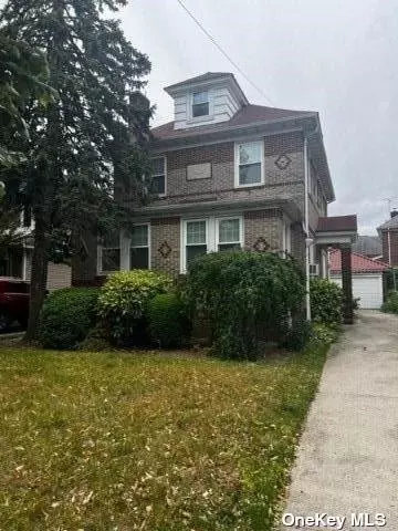 47-06 Parsons Blvd, Flushing, NY 11355