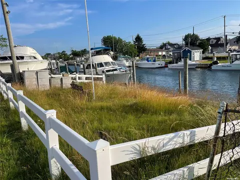 L #16 Boat Berth Rivie Drive, Lindenhurst, NY 11757