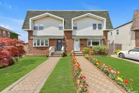 752 Empire Ave, Far Rockaway, NY 11691