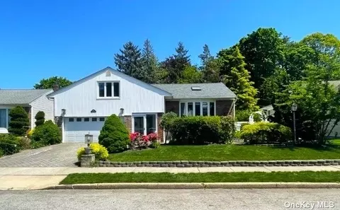 1007 S Carley, North Bellmore, NY 11710