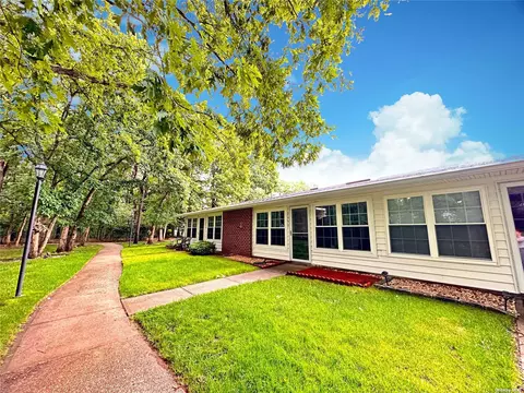 165 Ventry #B, Ridge, NY 11961