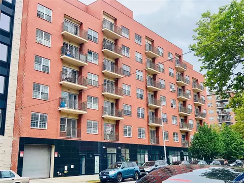 71-66 Parson Blvd #4C, Flushing, NY 11365