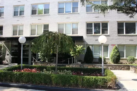 1170 Ocean Pkwy #LE, Brooklyn, NY 11230