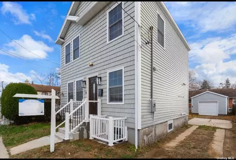 1365 News Ave, Elmont, NY 11003