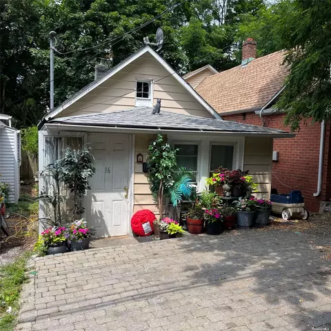 16 Morgan, Port Washington, NY 11050