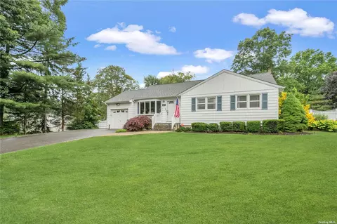 237 Maple Ave, Smithtown, NY 11787 photo 1