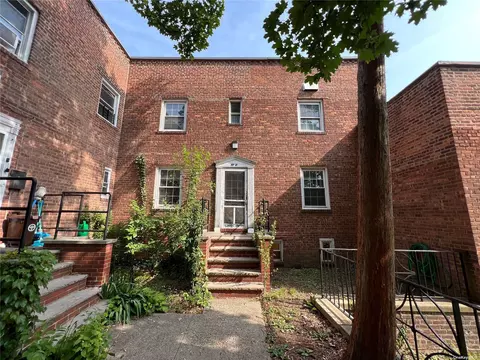 38-21 147th Street 1st Fl #1ST, Flushing, NY 11354