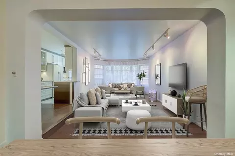 69-11 Yellowstone Blvd #B5, Forest Hills, NY 11375