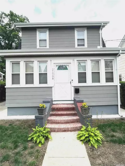 219-08 109th Ave, Queens Village, NY 11429