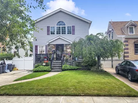 84-49 247th St, Bellerose, NY 11426