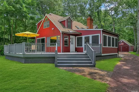 630 Lake Ave, Southold, NY 11971