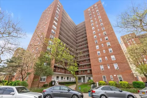 97-40 62 Dr #9M, Rego Park, NY 11374