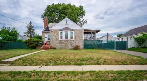 769 Hempstead Blvd, Uniondale, NY 11553
