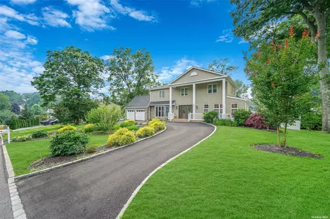 12 Rondell Ln, Centereach, NY 11720