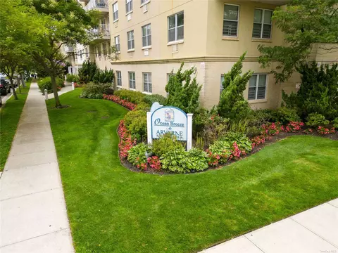 79-14 Rockaway Beach Blvd #8H, Rockaway Beach, NY 11693