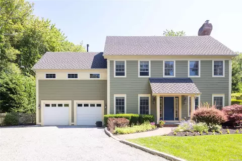 195 Albacore Dr, Southold, NY 11971