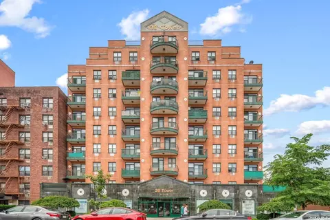 142-18 38th Ave #5A, Flushing, NY 11354