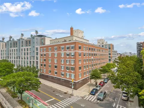 30-85 Vernon Blvd #6L, Long Island City, NY 11102