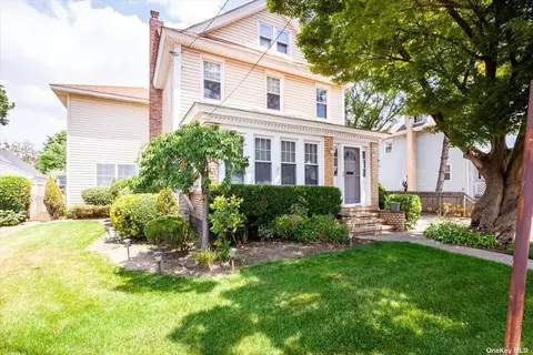 171 Meyer Ave, Valley Stream, NY 11580
