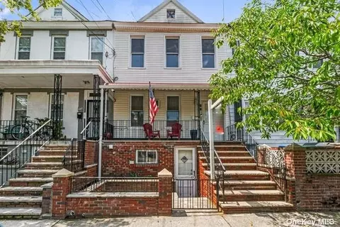 68-52 76th St, Middle Village, NY 11379