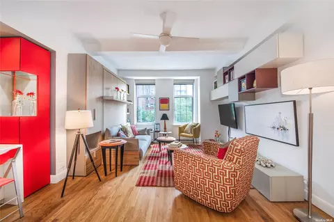 405 W 23rd St #4D, New York, NY 10011