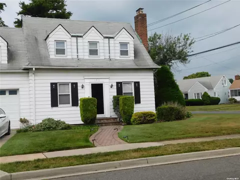 163 Holly Ave, Hempstead, NY 11550