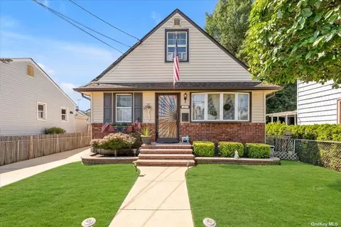 1317 Appeal Ave, Elmont, NY 11003