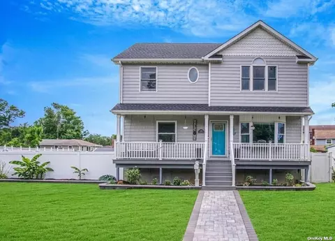 529 S Ocean Ave, Patchogue, NY 11772