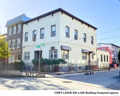 25-20 23rd St, Astoria, NY 11102