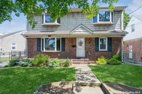 1058 Propp Ave, Franklin Square, NY 11010