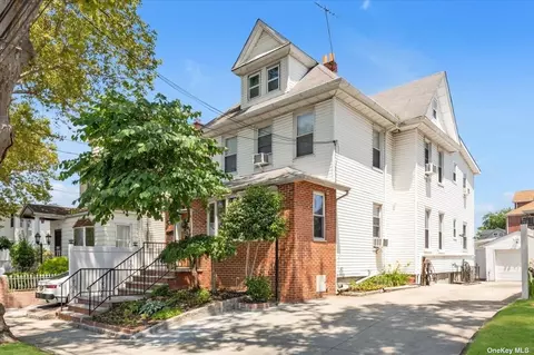 36-15 214 Pl, Bayside, NY 11361