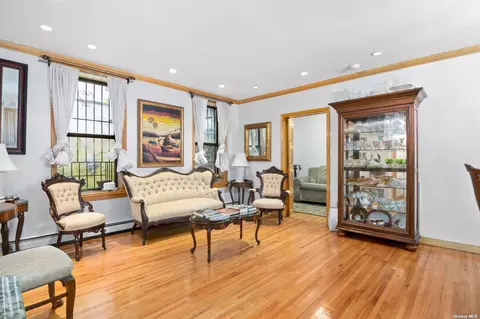 260 Linden Blvd #1E, Brooklyn, NY 11226