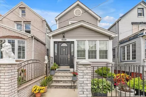 105-05 131st St, Jamaica, NY 11419