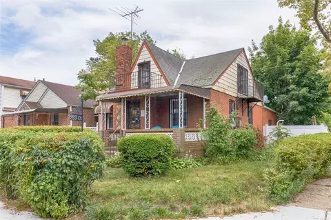 223-02 113th Dr, Queens Village, NY 11429