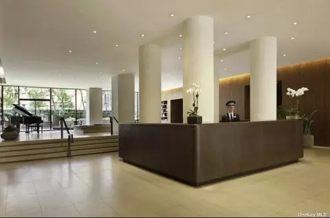515 E 72nd St #4M, New York, NY 10021