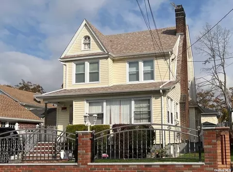 Undisclosed, Saint Albans, NY 11412