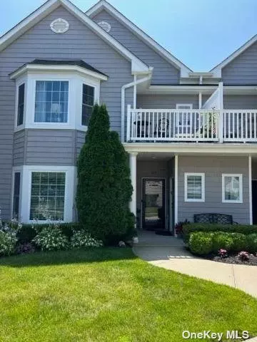 206 Okeefe #206, Oakdale, NY 11769