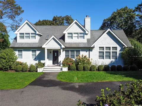 31 Highland Rd, Southampton, NY 11968