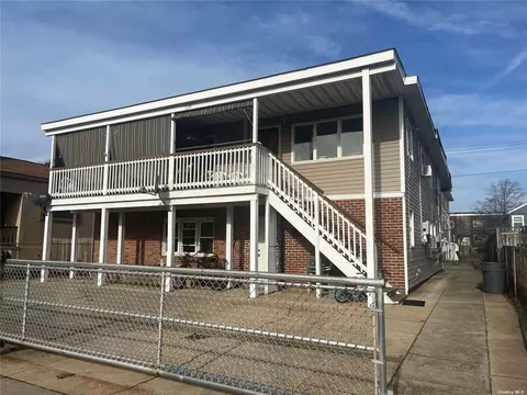 125 E Fulton, Long Beach, NY 11561