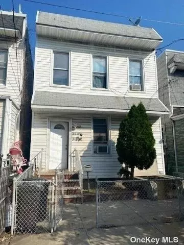 84-09 52 Ave, Elmhurst, NY 11373
