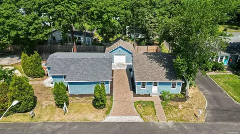 185 Riley, Mattituck, NY 11952